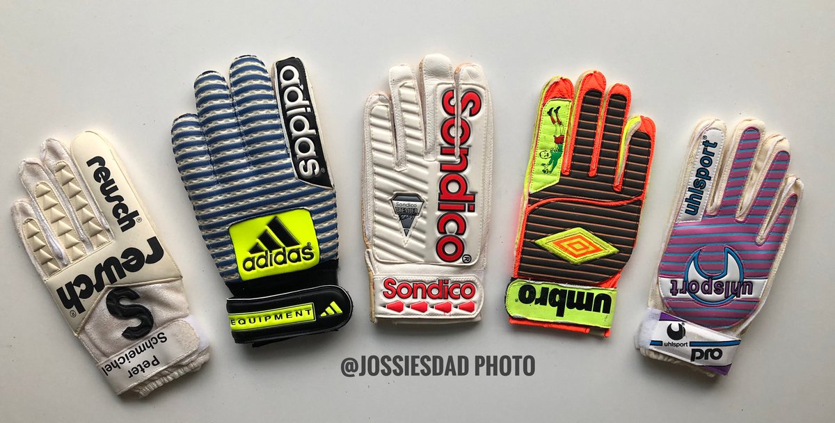 Old school goalkeeper gloves sales